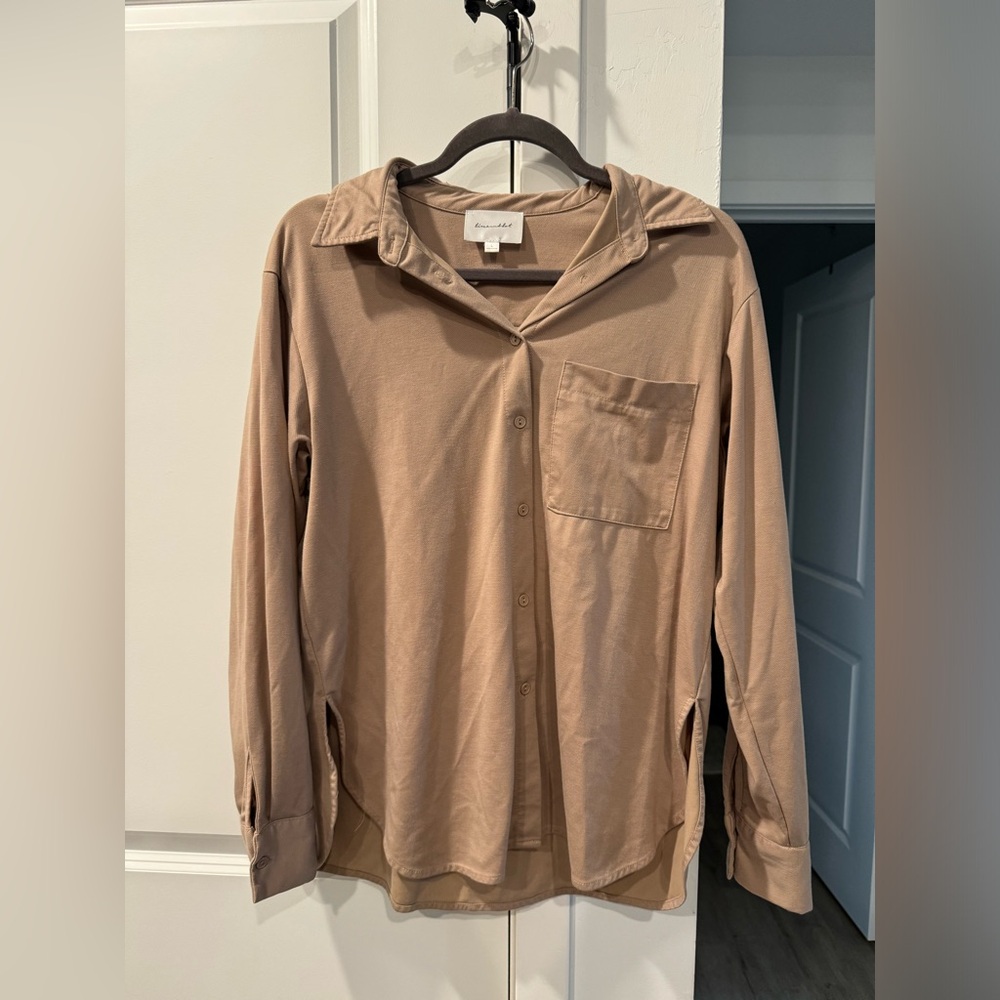 Line and Dot Shirt